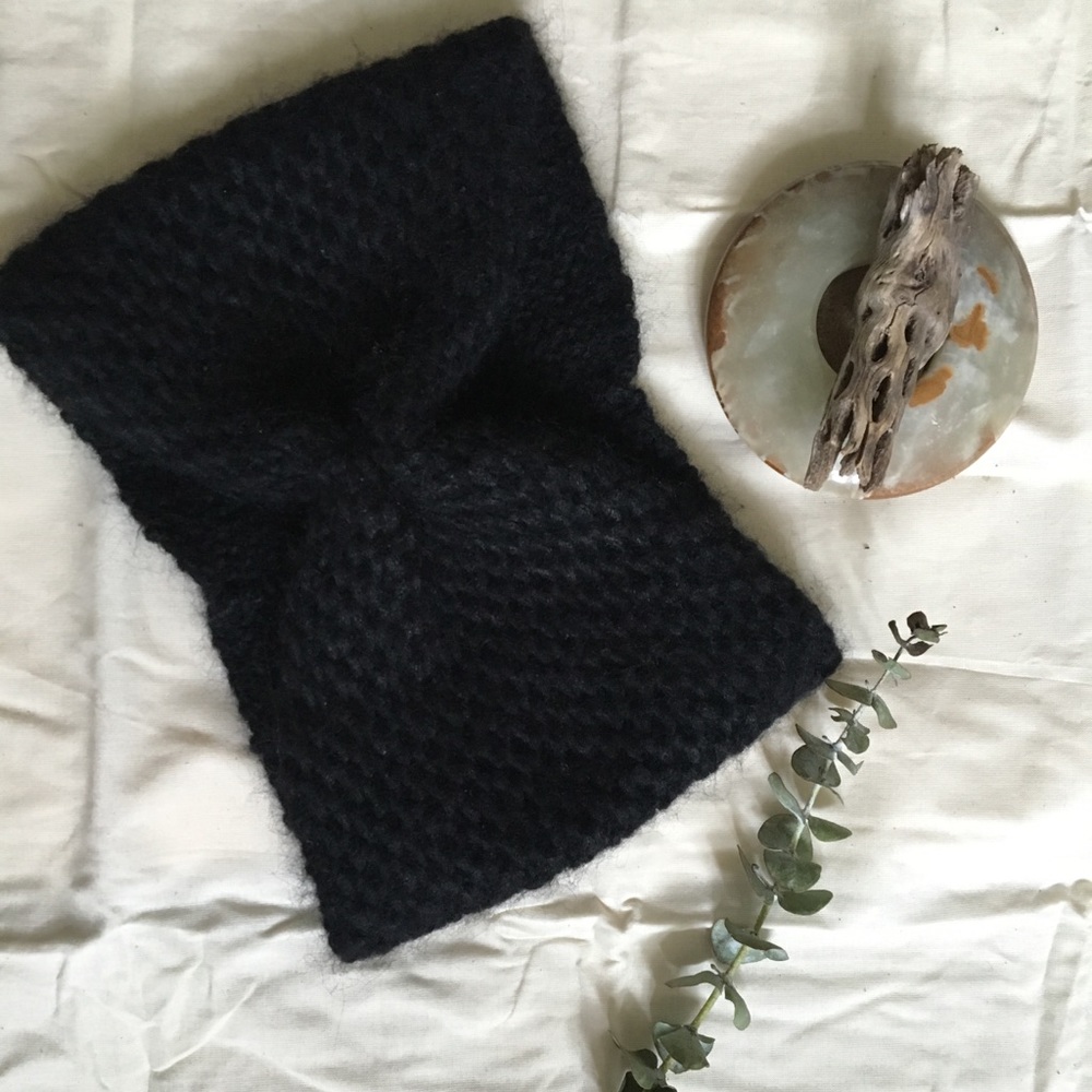 Wool and the Gang & Other Stories alpaca headband